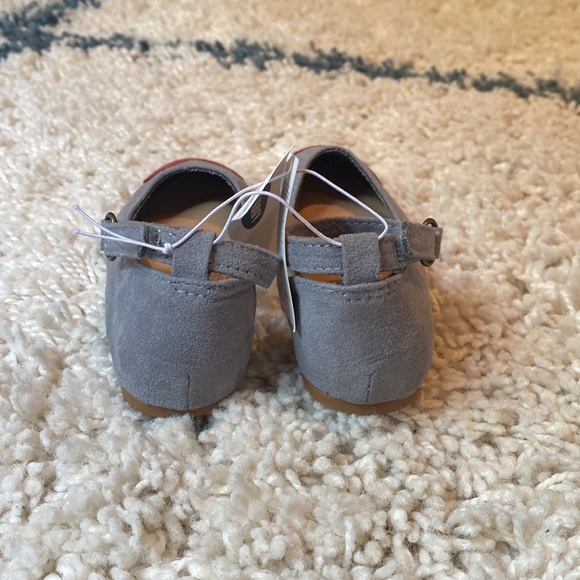 Old Navy | Suede Heart Flats with Ankle Strap - Picture 3 of 7